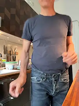 SexyLeon8 online show from 06-05-26, 05:56