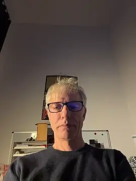 SexyLeon8 online show from 01-09-26, 03:08