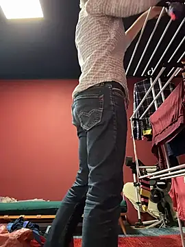 SexyLeon8 online show from 05-12-26, 12:55