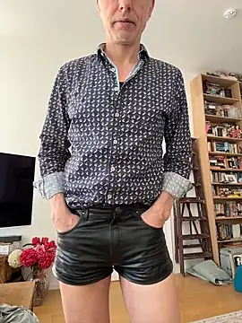 SexyLeon8 online show from 03-16-26, 07:12