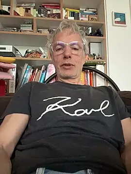 SexyLeon8 online show from 04-24-26, 05:31