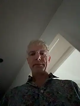 SexyLeon8 online show from 11-16-25, 09:03