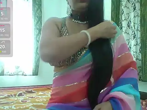 Snapshot of cute_bhabhi06 chatting on 12-17-25, 07:24 cute bhabhi06 online show from 12-17-25, 07:24