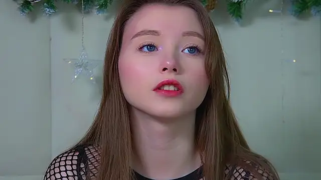 KeiraAsti online show from 12-21-25, 06:26