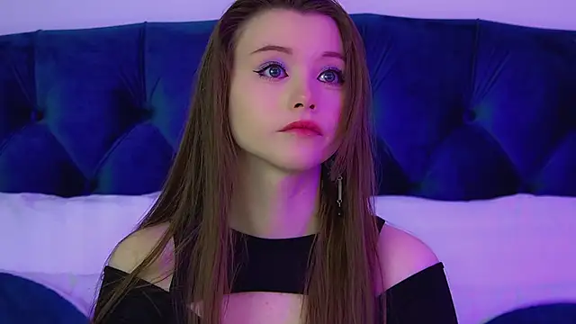 KeiraAsti online show from 02-01-26, 06:11