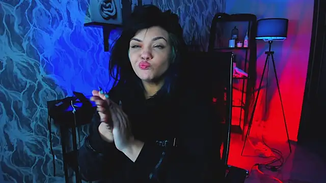 MaryHarrys online show from 11-03-25, 11:30