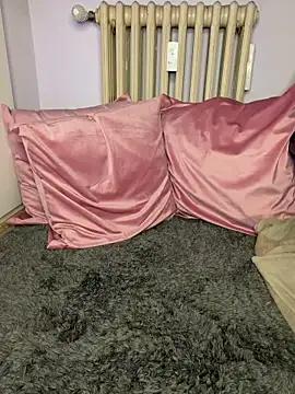 AdeleRoyal online show from 11-11-25, 04:02