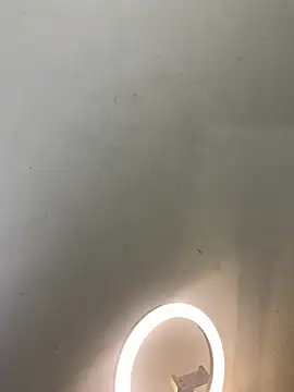 StrawberryXpeach online show from 03-31-26, 10:34