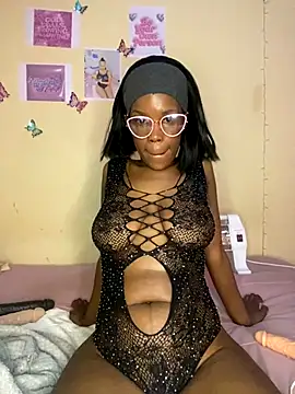 Caramel Mellow online show from 09-19-25, 08:18