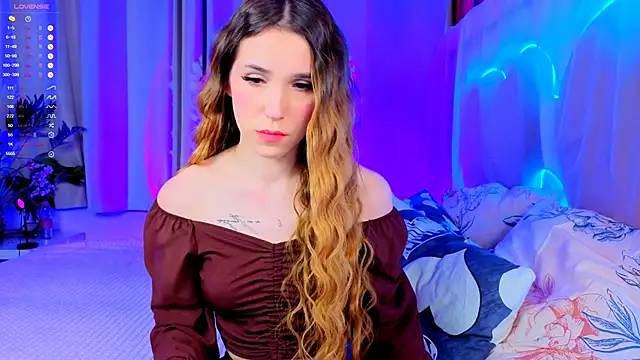-CindyLou online show from 10-10-25, 08:42