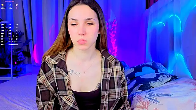 -CindyLou online show from 10-19-25, 08:44