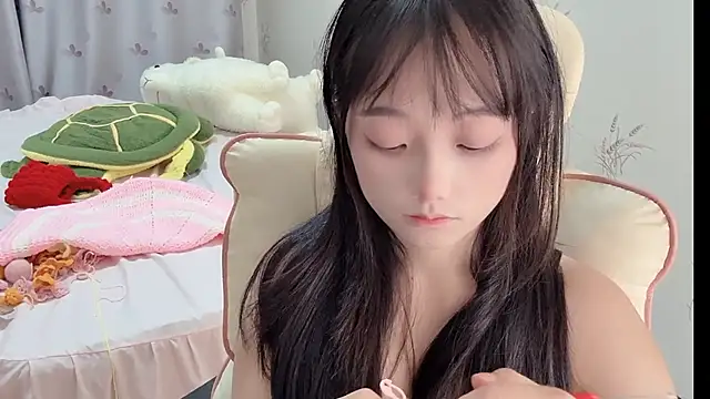 puppy-999 online show from 10-07-25, 02:18