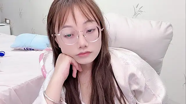 puppy-999 online show from 04-12-26, 01:58