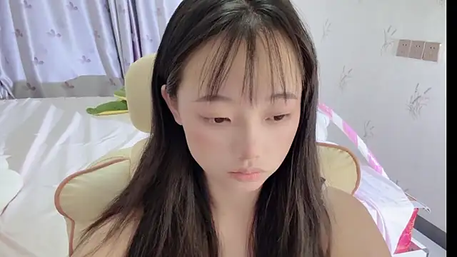 puppy-999 online show from 09-18-25, 03:48