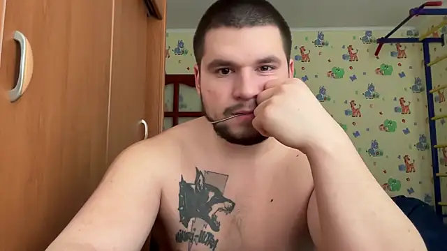 Snapshot of chiraq1945 chatting on 02-06-26, 07:26 chiraq1945 online show from 02-06-26, 07:26