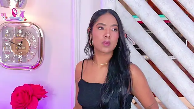 Mia Roset online show from 10-02-25, 03:59