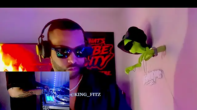 KING FITZ online show from 04-19-26, 02:56