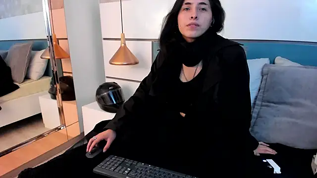 Snapshot of Ashkoreh chatting on 06-03-26, 08:13 Ashkoreh online show from 06-03-26, 08:13
