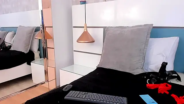 Ashkoreh online show from 10-28-25, 09:36