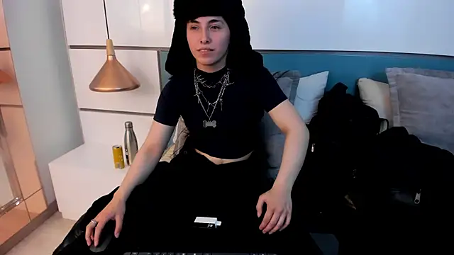 Ashkoreh online show from 05-06-26, 08:57