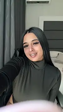 LilMisIndianx online show from 04-09-26, 07:03