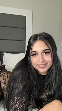 LilMisIndianx online show from 03-26-26, 11:52