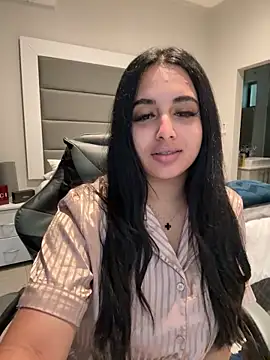 LilMisIndianx online show from 10-27-25, 05:52