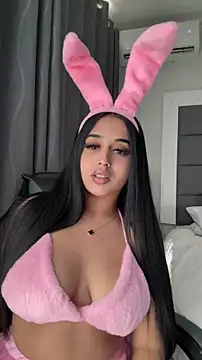LilMisIndianx online show from 04-03-26, 12:33