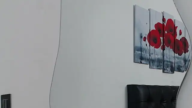 pinky f00x online show from 10-07-25, 11:39