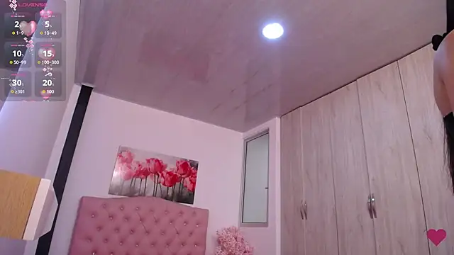 pinky f00x online show from 11-28-25, 07:36