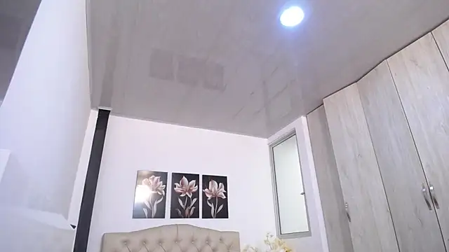 pinky f00x online show from 05-12-26, 07:31