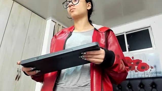 pinky f00x online show from 06-10-26, 11:28
