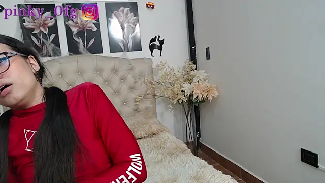 pinky f00x online show from 10-16-25, 12:08