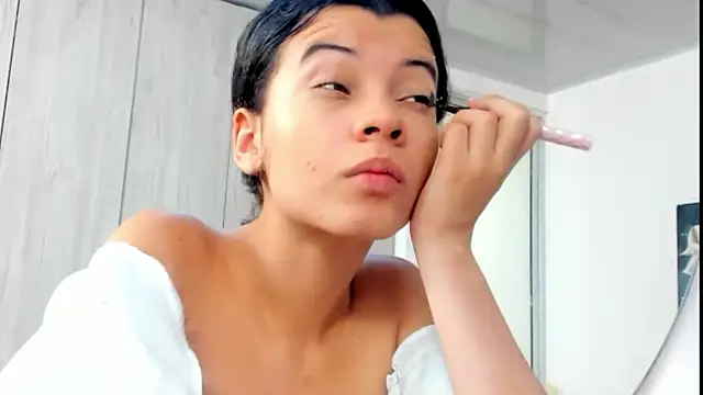 pinky f00x online show from 05-27-26, 07:32