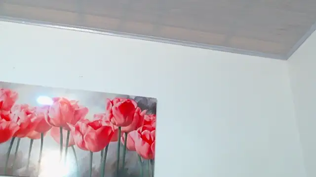 Snapshot of pinky_f00x chatting on 02-23-26, 07:36 pinky f00x online show from 02-23-26, 07:36