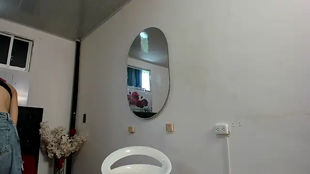 pinky f00x online show from 06-09-26, 07:37