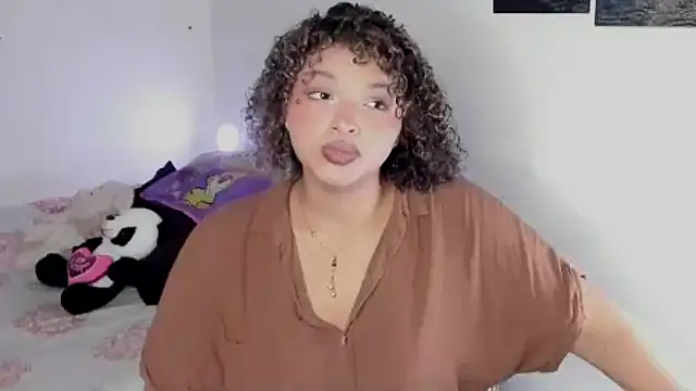 chloe kisses online show from 03-31-26, 12:07