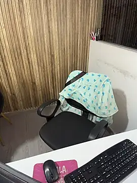 Adaara Rey online show from 02-14-26, 11:49