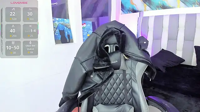 Adaara Rey online show from 02-13-26, 07:36