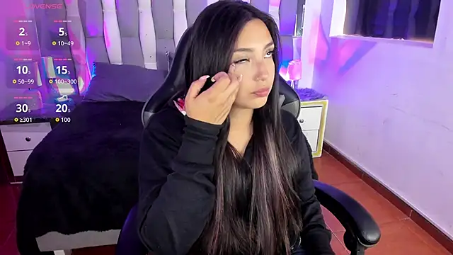 Adaara Rey online show from 11-10-25, 07:41