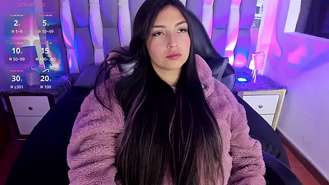 Adaara Rey online show from 10-22-25, 07:46