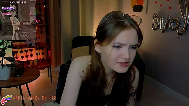 Snapshot of Dilara_xBaby chatting on 02-20-26, 09:06 Dilara xBaby online show from 02-20-26, 09:06