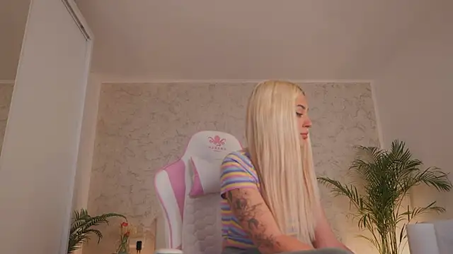 daisyblushh online show from 04-09-26, 04:02