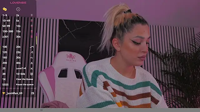 daisyblushh online show from 12-17-25, 05:18