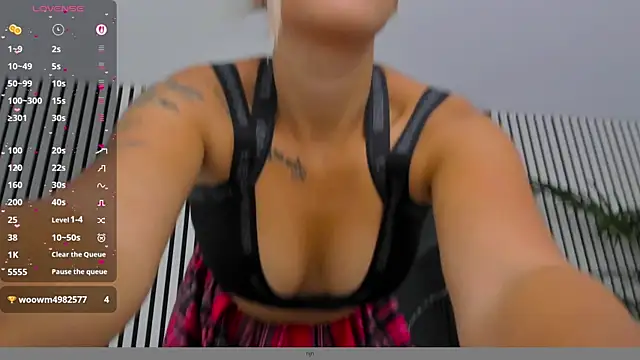 Snapshot of daisyblushh chatting on 09-26-25, 07:10 daisyblushh online show from 09-26-25, 07:10