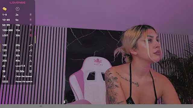 daisyblushh online show from 12-22-25, 05:57