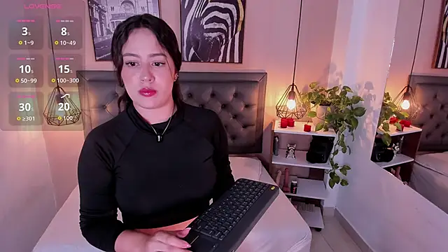 Snapshot of aisha_duque chatting on 10-06-25, 07:47 aisha duque online show from 10-06-25, 07:47