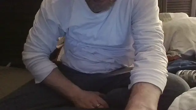 Snapshot of Scott654538 chatting on 02-25-26, 07:52 Scott654538 online show from 02-25-26, 07:52