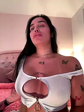 Bella  Wood online show from 12-02-25, 08:32