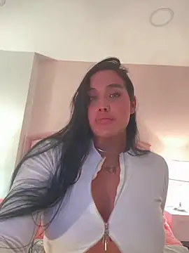 Bella  Wood online show from 05-30-26, 12:39
